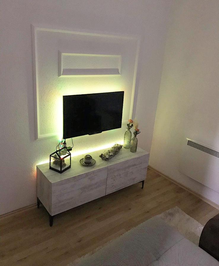 Apartman Dunja Apartment ปรีเยดอร์ ภายนอก รูปภาพ